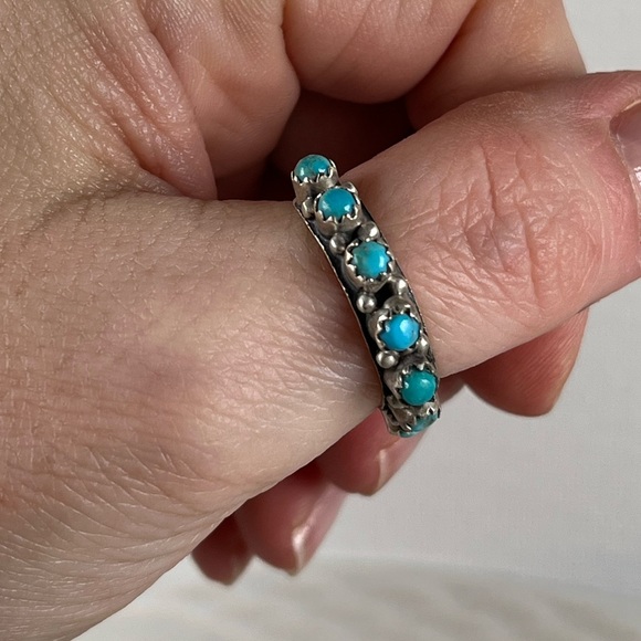 Solid 925 Sterling Silver Half Eternity Band Mohave Turquoise Gemstone Size 7.5 - Picture 7 of 10